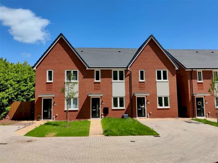 2 Bedroom House To Rent In Brierley Hill Road, Stourbridge, DY8