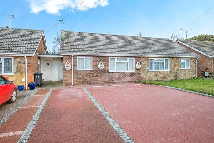 2 Bedroom Semi-Detached Bungalow For Sale In Seymour Road, Clacton-On-Sea, CO15
