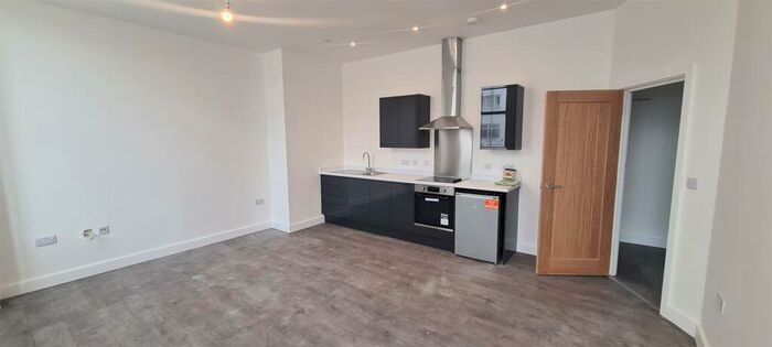 1 Bedroom Apartment To Rent In - High Street, SO14