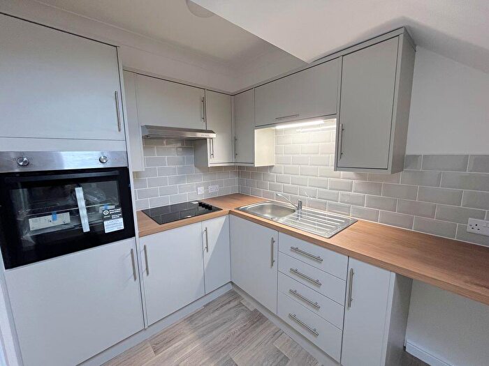 2 Bedroom Apartment For Sale In Hillyard Court, Mill Lane, Wareham Town Centre, BH20 - Photo 4