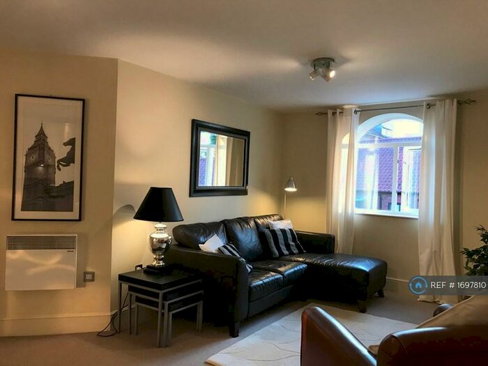 2 Bedroom Flat To Rent In Copperfield House, Barton Upon Humber, DN18