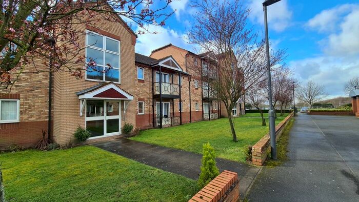 2 Bedroom Apartment To Rent In Roundhill Court, Lakeside, DN4