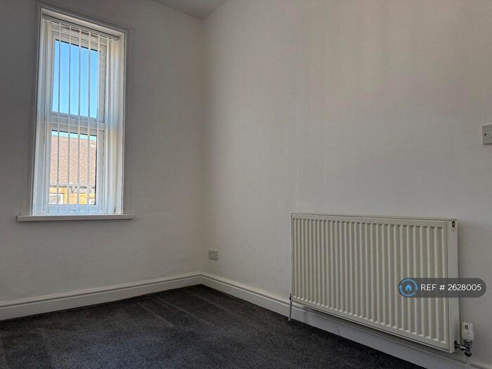 2 Bedroom Terraced House To Rent In Johnson Terrace, Morley, Leeds, LS27