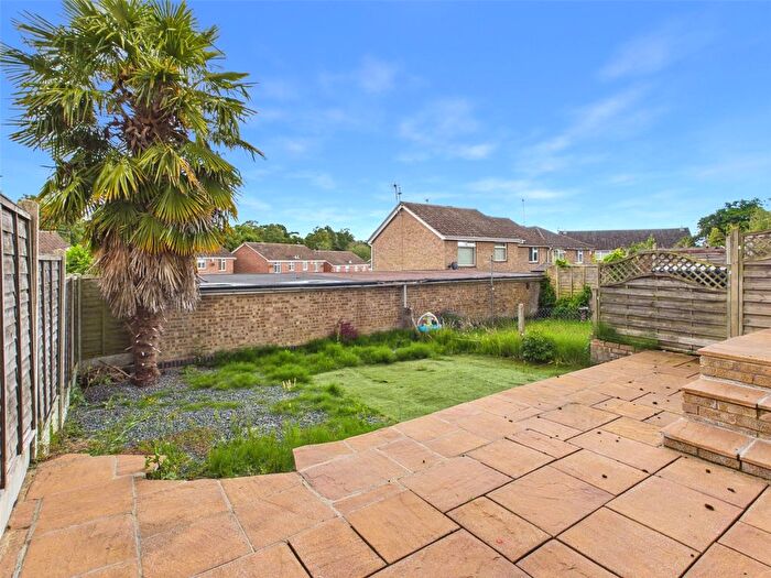 3 Bedroom Semi-Detached House For Sale In Netley Close, Ipswich, Suffolk, Uk, IP2