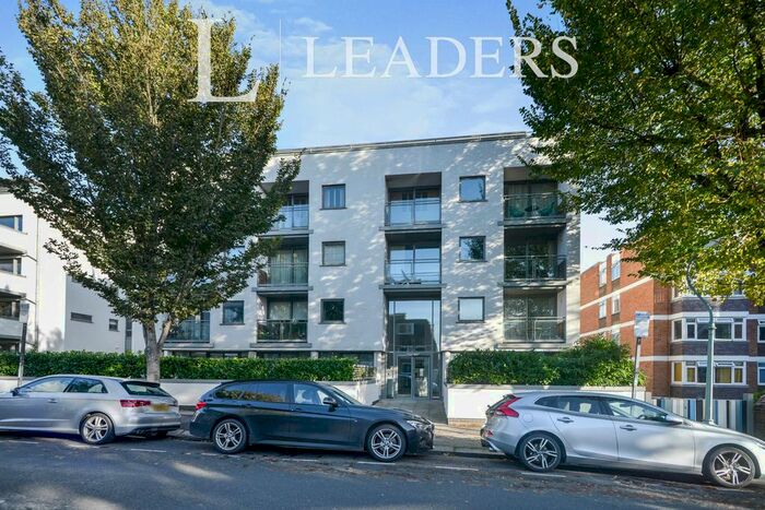 2 Bedroom Flat To Rent In The Galleries, Palmeira Avenue, Hove, BN3