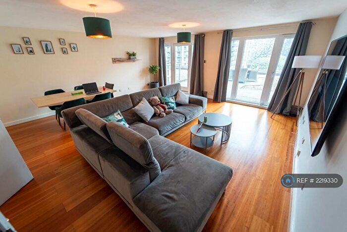 3 Bedroom Penthouse To Rent In The Mailbox, Birmingham, B1