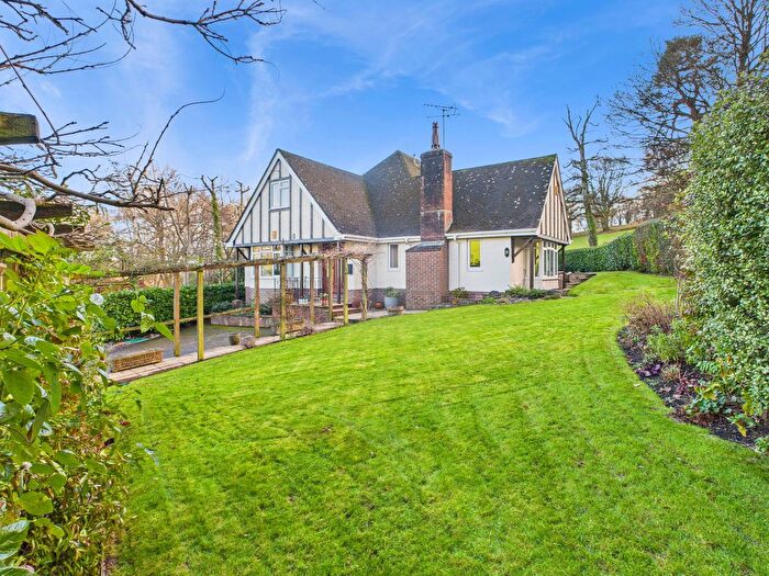 4 Bedroom Detached House For Sale In Muttersmoor Road, Sidmouth, EX10