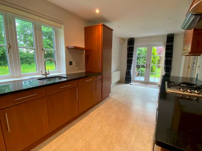 4 Bedroom Detached House To Rent In Little Brooks Lane, Shepton Mallet, BA4