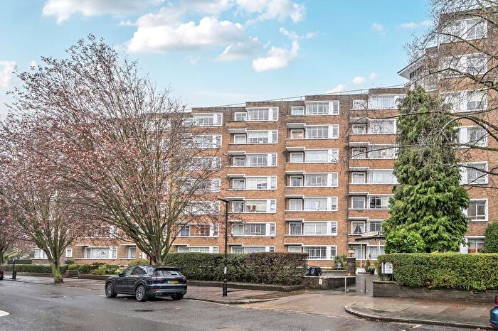 1 Bedroom Apartment To Rent In Prince Albert Road, London, NW8