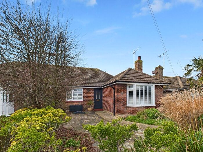 2 Bedroom Bungalow For Sale In Meadow Close, Worthing, BN11