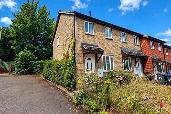 2 Bedroom End Of Terrace House For Sale In Prospect Square, Westbury, BA13