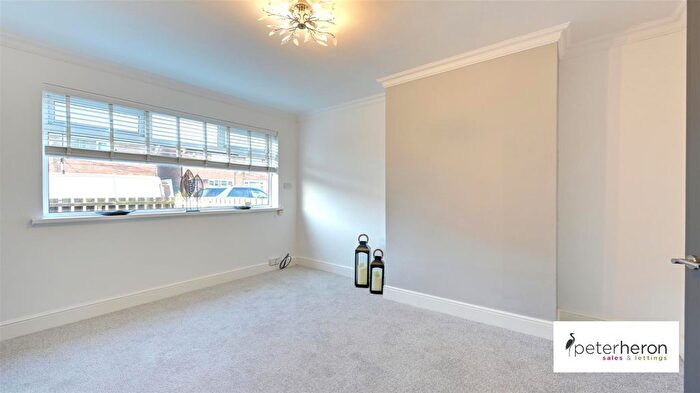 2 Bedroom Semi-Detached House For Sale In Avonmouth Road, Farringdon, Sunderland, SR3