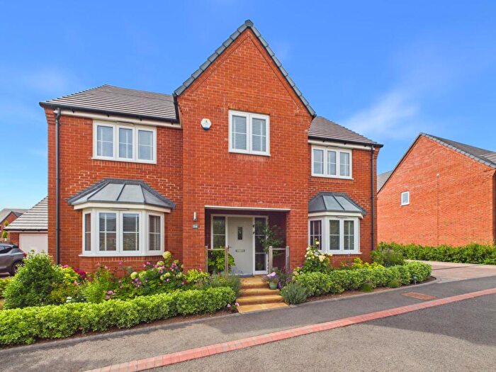 4 Bedroom Detached House For Sale In Villard Close, Coombe Hill, GL19