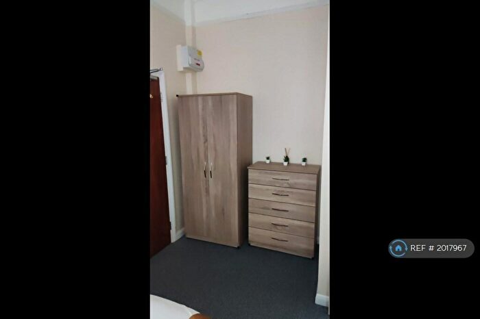 1 Bedroom Flat To Rent In London, London, N8