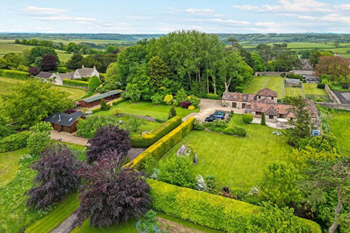4 Bedroom Detached House For Sale In The Folly, Cold Ashton, Gloucestershire, SN14