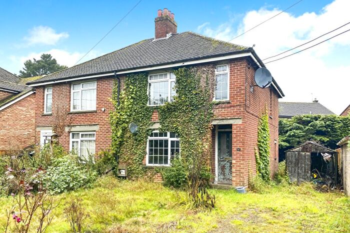 3 Bedroom Semi-Detached House For Sale In Bloswood Lane, Whitchurch, Hants, RG28