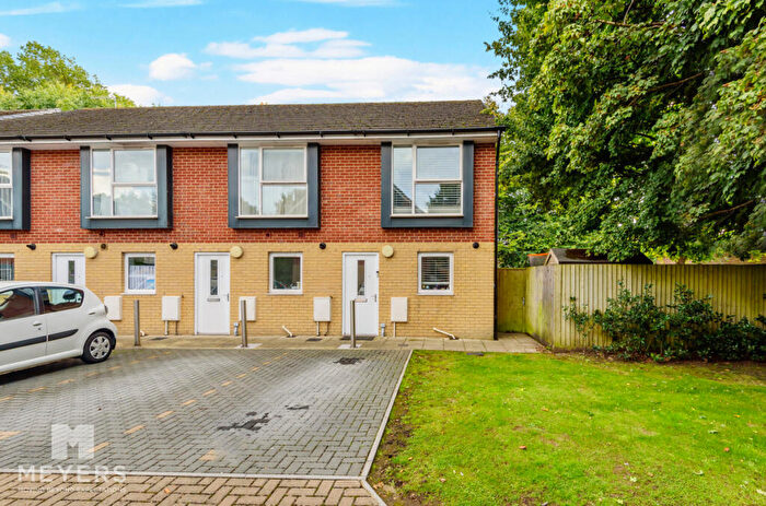 2 Bedroom End Of Terrace House For Sale In Cedar Way, Parkstone, Poole, BH12