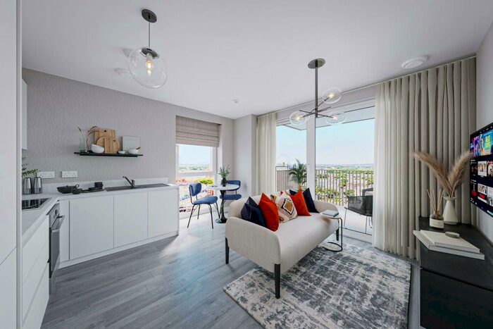 2 Bedroom Flat To Rent In New Market Place, East Ham, London, E6