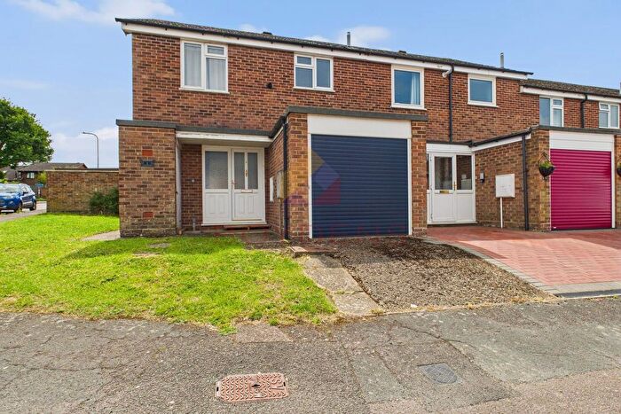 3 Bedroom Property To Rent In Great Cornard, Pecockes Close, CO10