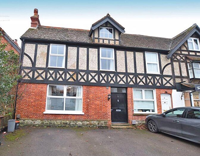 3 Bedroom Cottage To Rent In The Green, Maidstone, ME14