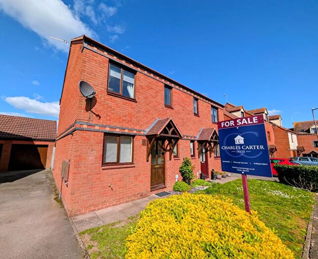 3 Bedroom Semi-Detached House To Rent In Mowbray Avenue, Tewkesbury, GL20