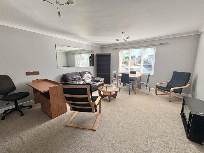 2 Bedroom Apartment To Rent In King Charles Street, Portsmouth, PO1