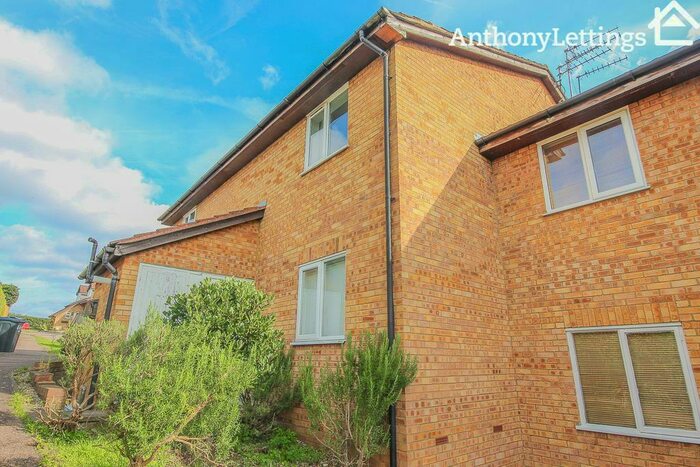 1 Bedroom Maisonette To Rent In Ladywood Road, Hertford, SG14
