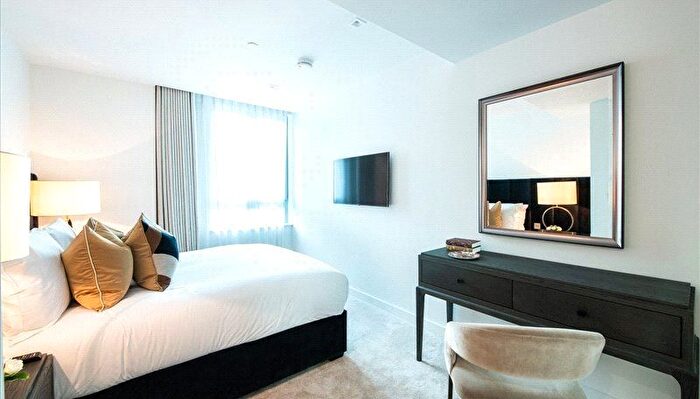 1 Bedroom Flat To Rent In Garrett Mansions, Edgware Road, W2