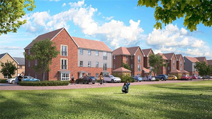 2 Bedroom Flat For Sale In Quarter Jack Park, Wimborne, Dorset, BH21