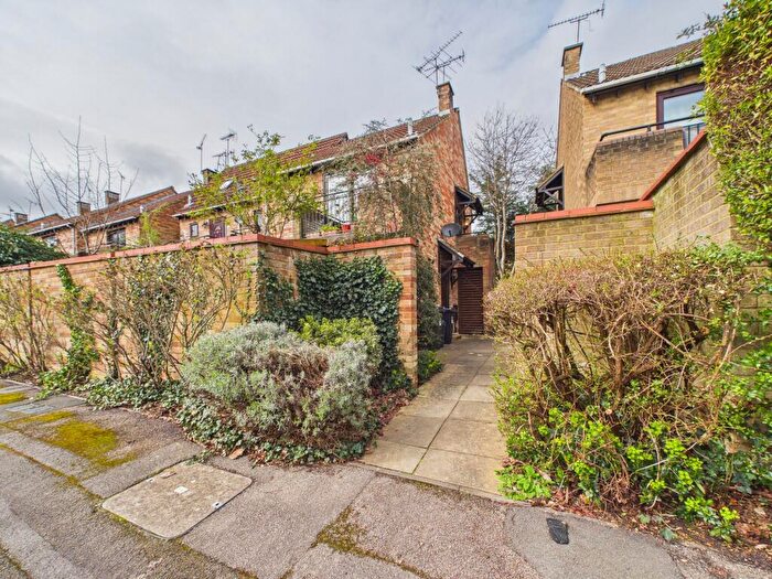 1 Bedroom Flat For Sale In Maiden Place, Lower Earley, Reading, RG6