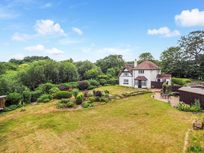 4 Bedroom Detached House For Sale In Highbridge Road, Otterbourne, SO50