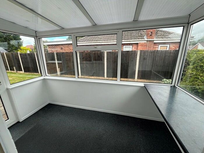 2 Bedroom Detached Bungalow For Sale In Manor Drive, Holbeach, PE12
