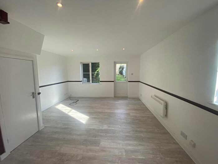 3 Bedroom House To Rent In Chalkdell Hill, Hemel Hempstead, HP2