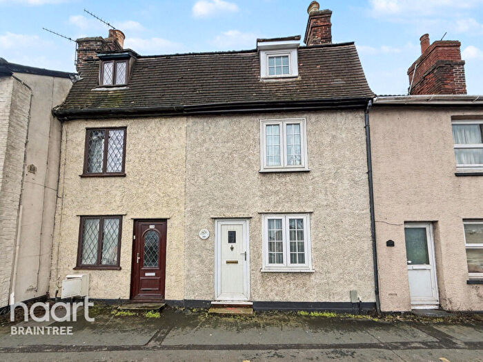 3 Bedroom Terraced House For Sale In Coggeshall Road, Braintree, CM7