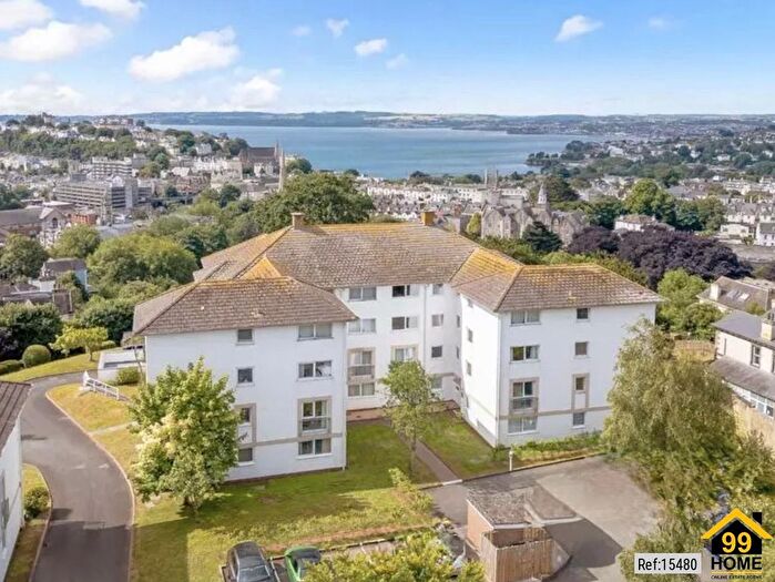 2 Bedroom Flat To Rent In St. Ives Court, Torquay, Devon, TQ1