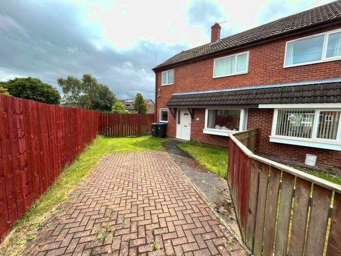 3 Bedroom Semi-Detached House To Rent In Medway, Chester Le Street, DH3