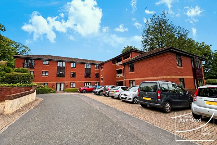 2 Bedroom Property For Sale In Richmond Court, Oldway Road, Paignton, TQ3