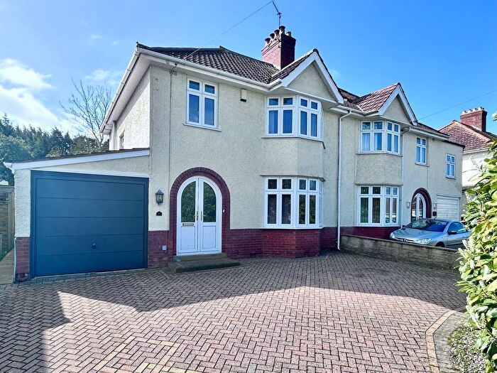 3 Bedroom Semi-Detached House For Sale In Quantock Road, Bridgwater, TA6