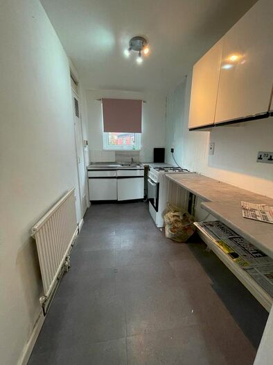 1 Bedroom Flat To Rent In Elmdale Street, Belgrave, Leicester, LE4