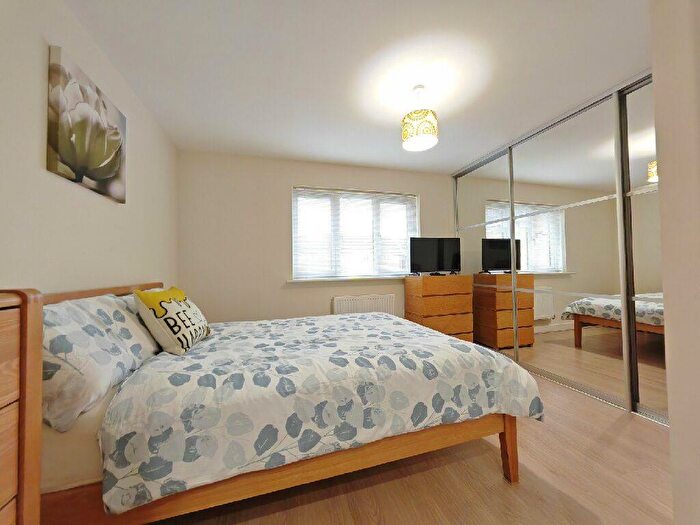 2 Bedroom End Of Terrace House For Sale In St. Agnes Way, Reading, RG2