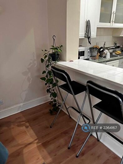 1 Bedroom Flat To Rent In Hendon Lane, London, N3