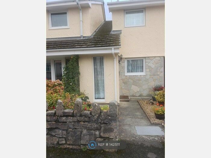 2 Bedroom Flat To Rent In Palmeira Gardens, Prestatyn, LL19