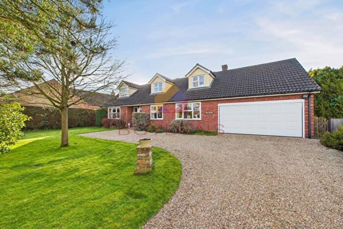 4 Bedroom Detached House For Sale In Mill Lane, Layer De La Haye, CO2