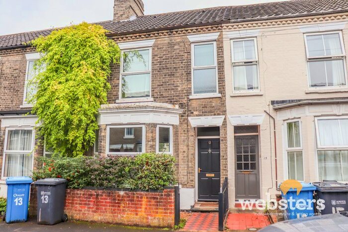 3 Bedroom Terraced House To Rent In Trix Road, Norwich, NR2