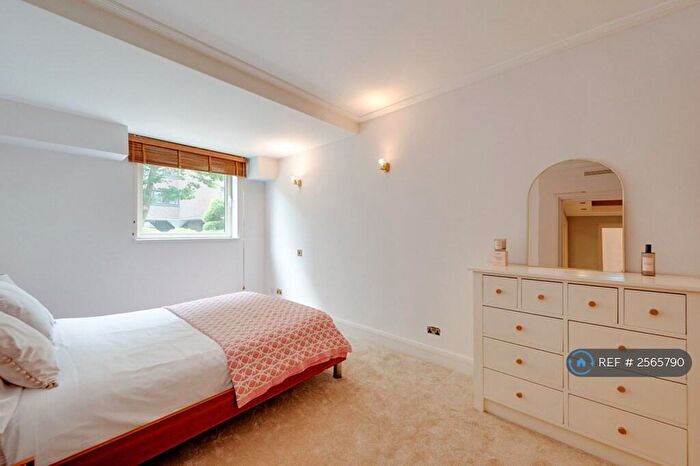 1 Bedroom Flat To Rent In Queens Terrace, London, NW8