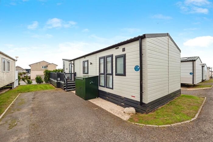 2 Bedroom Park Home For Sale In Chesil Beach Holiday Park, Weymouth, DT4