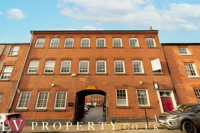 2 Bedroom Apartment To Rent In Victoria Works, Jewellery Quarter, B1
