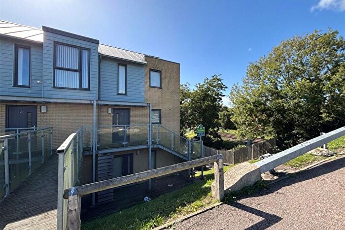 3 Bedroom Parking To Rent In Farleigh Road, Canterbury, Kent, CT2