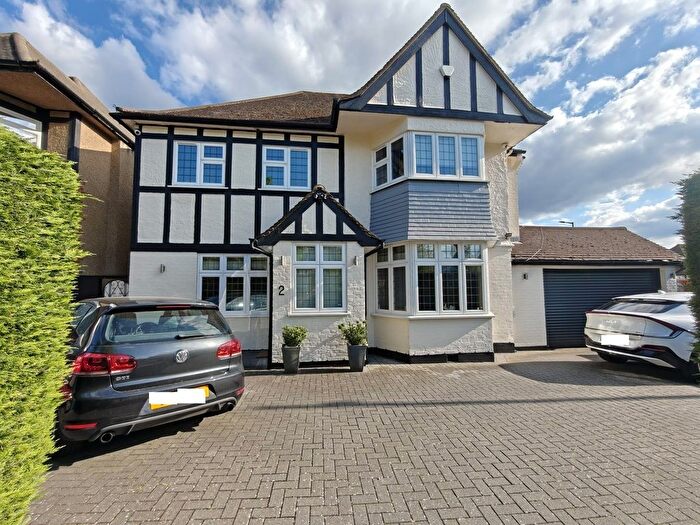 5 Bedroom Detached House For Sale In Hazel Gardens, Edgware, HA8