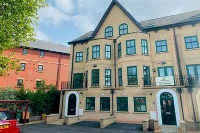 8 Bedroom Terraced House To Rent In 31 Denison Road, Victoria Park, M14